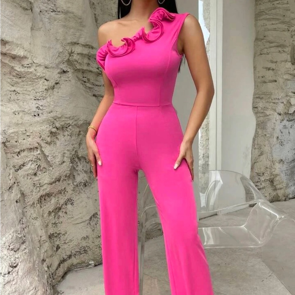 One shoulder ruffle jumpsuit
